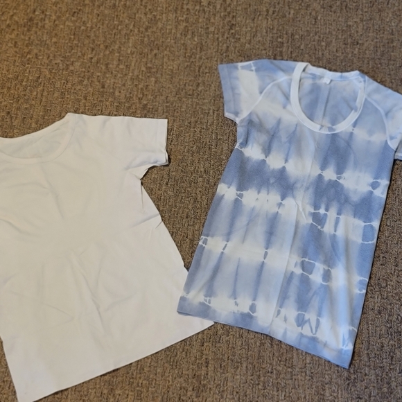 lululemon athletica Tops - Lot of 2 Lululemon swiftly tops size 6